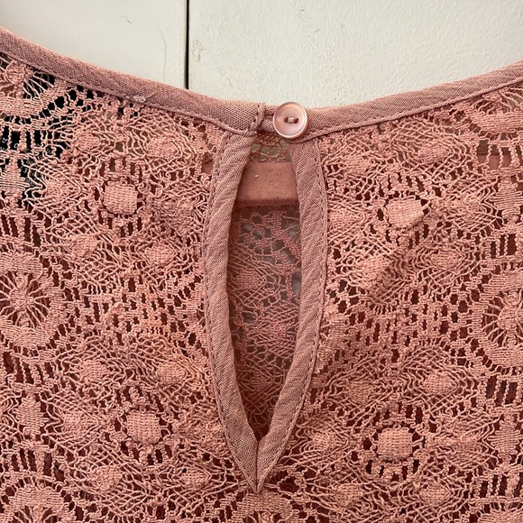 Forever 21 Blouse - Picture 4 of 5